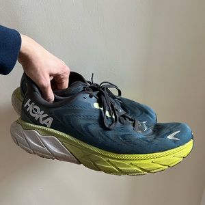 Hoka Men’s Arahi 6